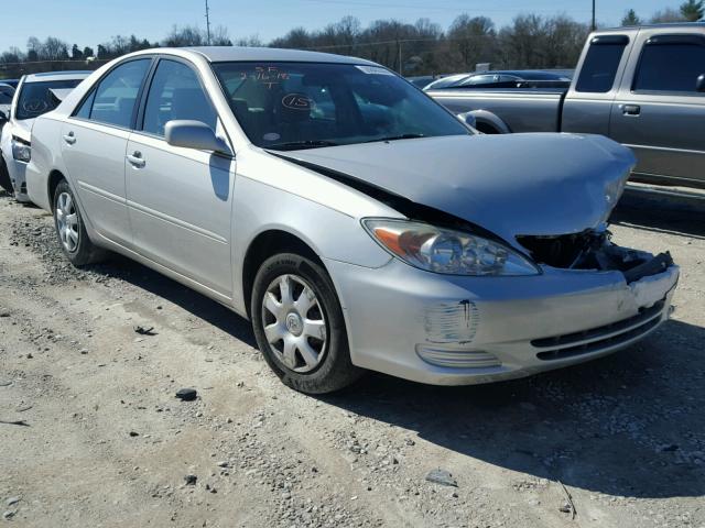 4T1BE32K94U825930 - 2004 TOYOTA CAMRY LE SILVER photo 1