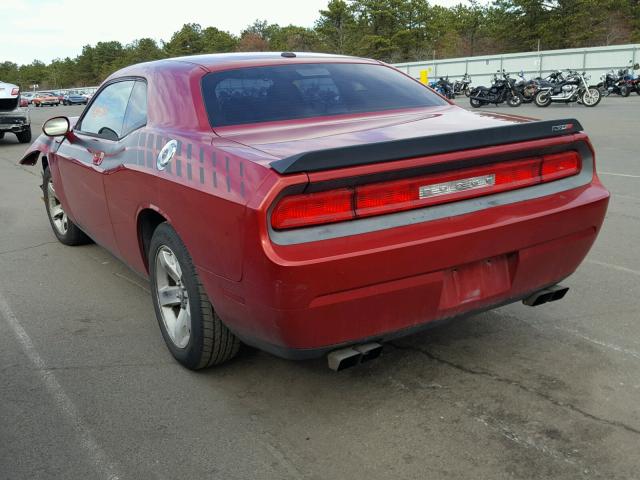 2B3LJ44V19H522797 - 2009 DODGE CHALLENGER MAROON photo 3