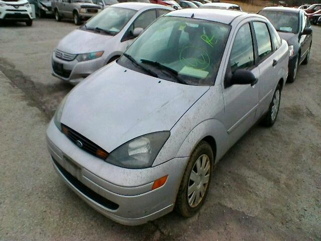 1FAFP34Z54W111507 - 2004 FORD FOCUS SE C SILVER photo 2