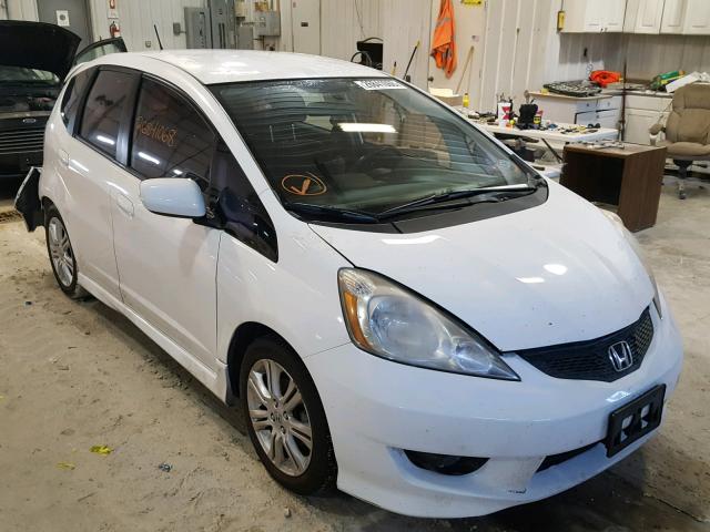 JHMGE88479S042915 - 2009 HONDA FIT SPORT WHITE photo 1