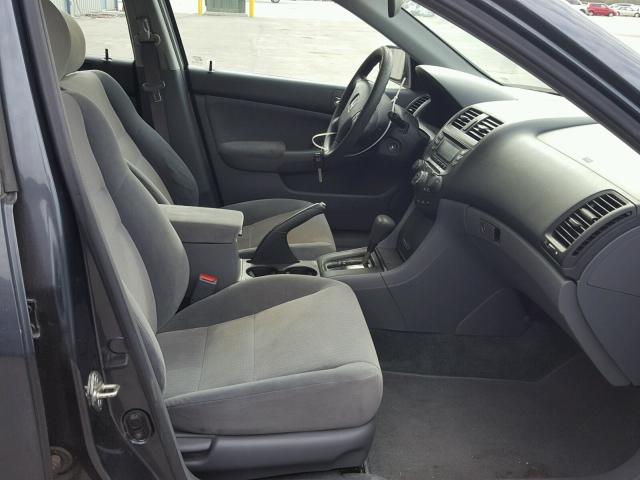 1HGCM56303A018580 - 2003 HONDA ACCORD LX GRAY photo 5