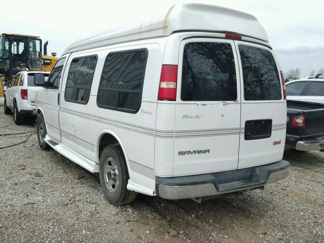 1GDFG15T851100164 - 2005 GMC SAVANA RV WHITE photo 3