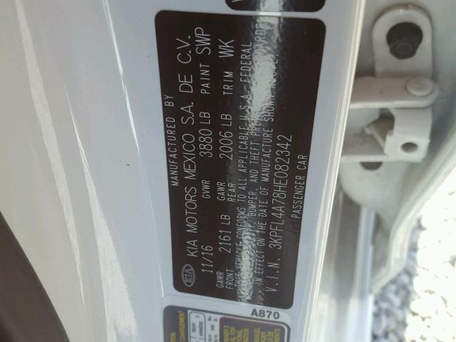 3KPFL4A78HE082342 - 2017 KIA FORTE LX WHITE photo 10