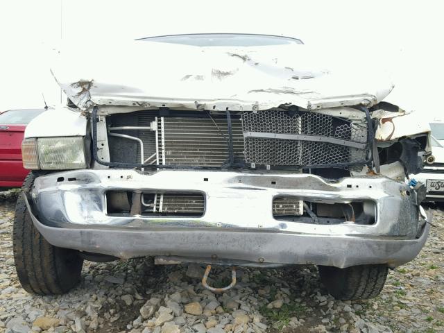3B7KC26ZX2M259225 - 2002 DODGE RAM 2500 WHITE photo 9
