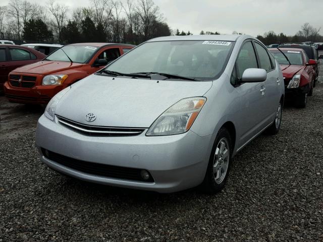 JTDKB20U587816139 - 2008 TOYOTA PRIUS SILVER photo 2