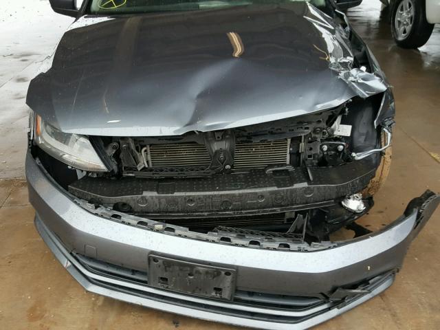 3VW2K7AJ9FM230870 - 2015 VOLKSWAGEN JETTA BASE 灰色 照片 10