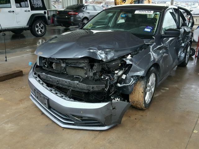 3VW2K7AJ9FM230870 - 2015 VOLKSWAGEN JETTA BASE 灰色 照片 2