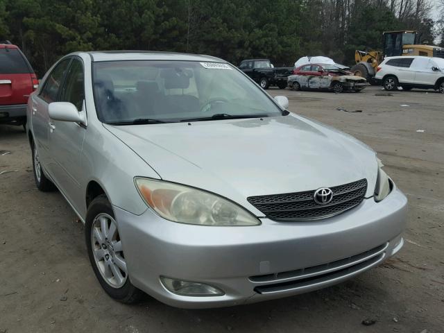 JTDBF30K340152354 - 2004 TOYOTA CAMRY LE SILVER photo 1