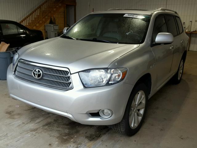 JTEEW44A982006812 - 2008 TOYOTA HIGHLANDER SILVER photo 2