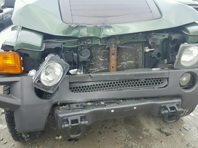 5GTDN136868106241 - 2006 HUMMER H3 GREEN photo 9