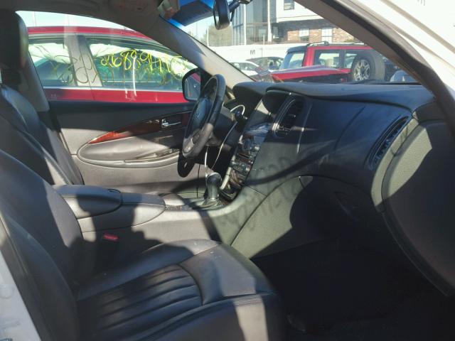 JNKAJ09F98M355910 - 2008 INFINITI EX35 BASE WHITE photo 5