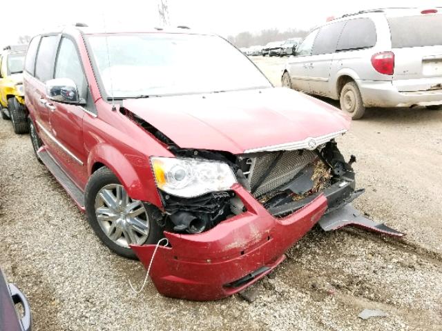 2A4RR6DX3AR136583 - 2010 CHRYSLER TOWN & COU RED photo 1