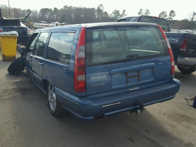 YV1LW5588W2429000 - 1998 VOLVO V70 BLUE photo 3