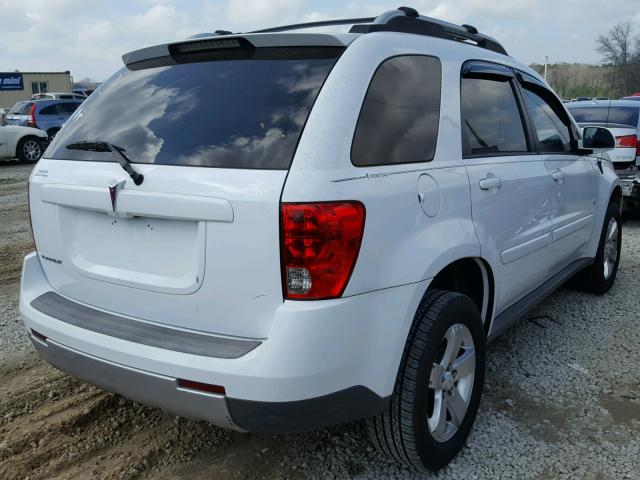 2CKDL63F566210775 - 2006 PONTIAC TORRENT WHITE photo 4