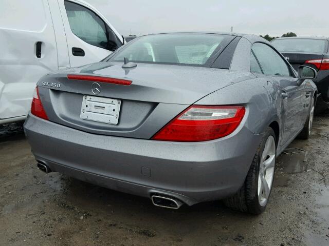 WDDPK5HA0CF008982 - 2012 MERCEDES-BENZ SLK 350 GRAY photo 4