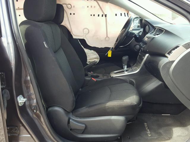 3N1AB7APXFY380209 - 2015 NISSAN SENTRA S GRAY photo 5