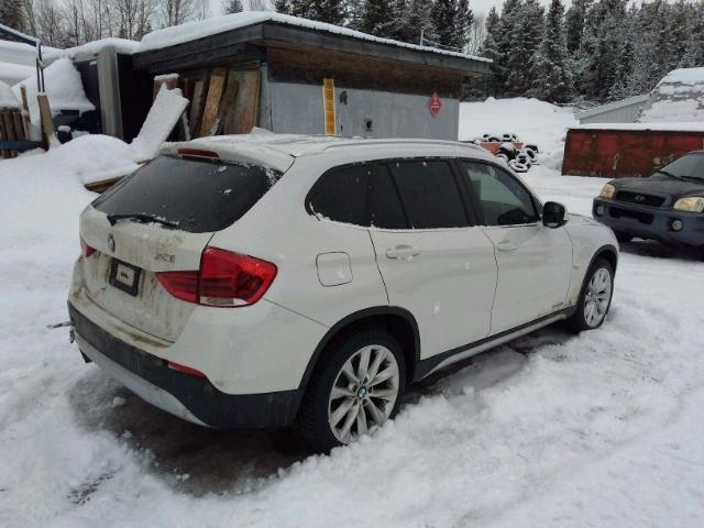 WBAVL1C5XCVR79699 - 2012 BMW X1 XDRIVE2 Ақ фото 4