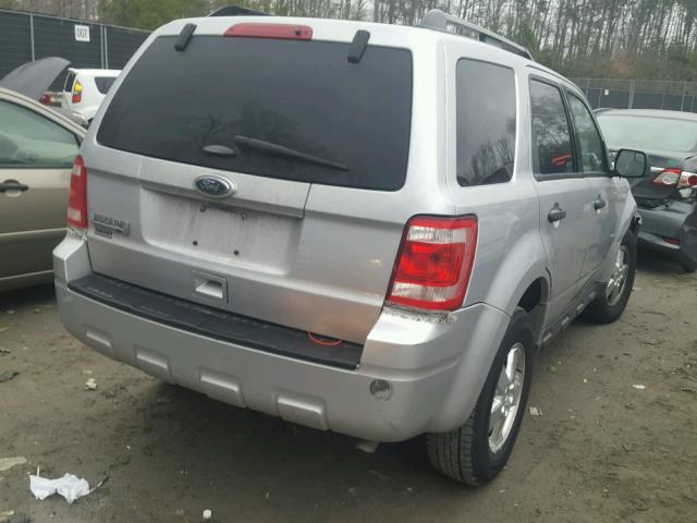 1FMCU0D77CKA72018 - 2012 FORD ESCAPE XLT SILVER photo 4