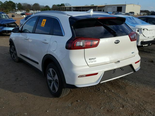 KNDCB3LC1H5073634 - 2017 KIA NIRO FE WHITE photo 3