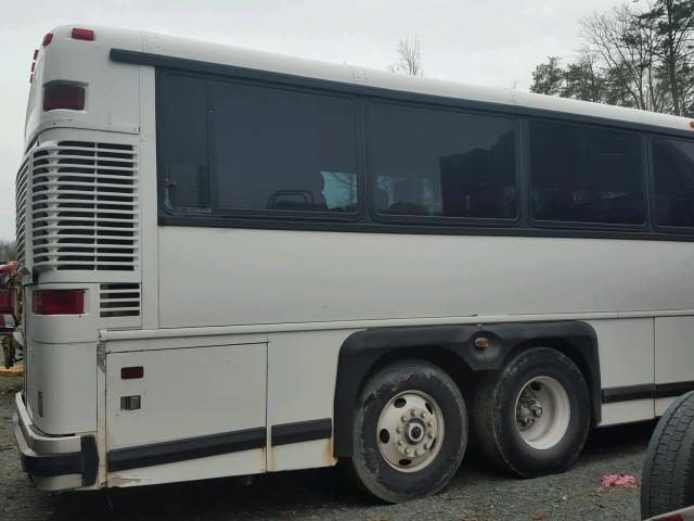 1M8PDMTA4XP052006 - 1999 MOTOR COACH INDUSTRIES TRANSIT BU WHITE photo 4