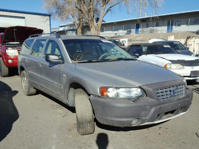 YV1SZ58D811013085 - 2001 VOLVO V70 XC GRAY photo 1