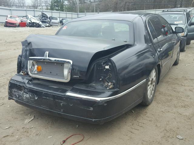 1LNHM84W26Y617927 - 2006 LINCOLN TOWN CAR E BLACK photo 4