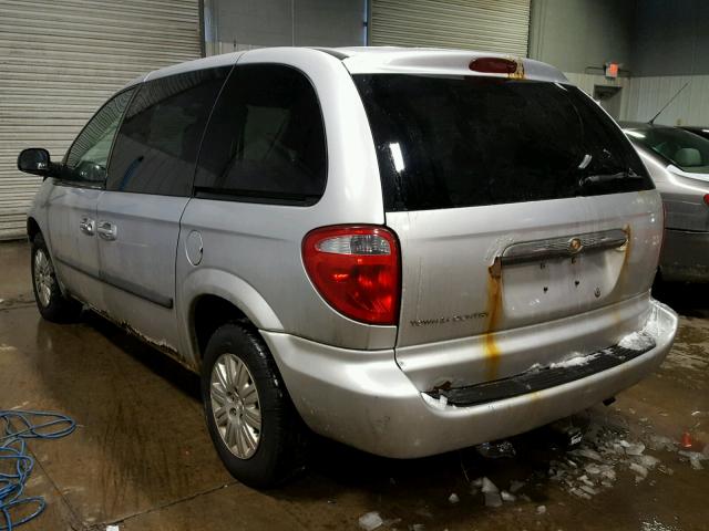 1A4GP45R86B530071 - 2006 CHRYSLER TOWN & COU SILVER photo 3