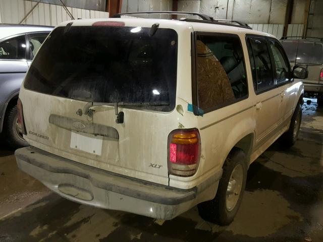 1FMZU34XXWZB40528 - 1998 FORD EXPLORER WHITE photo 4