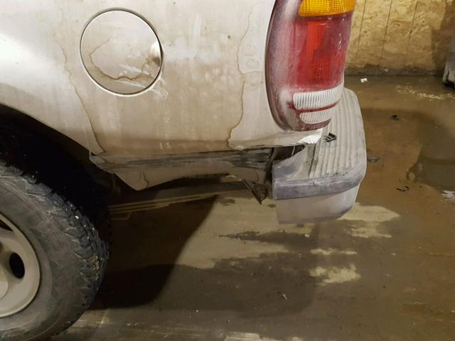 1FMZU34XXWZB40528 - 1998 FORD EXPLORER WHITE photo 9