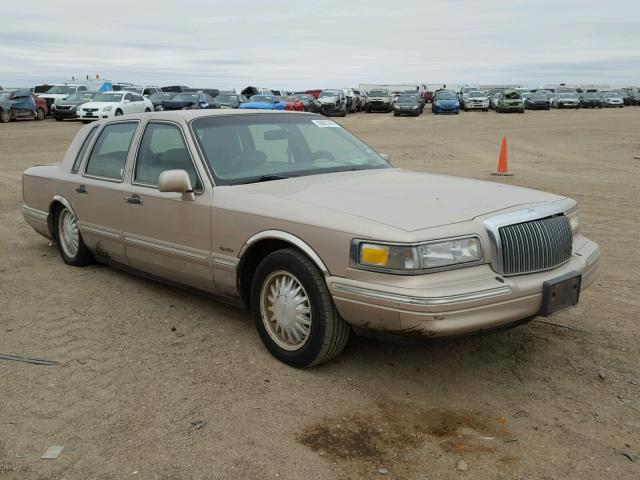 1LNLM82W3VY749607 - 1997 LINCOLN TOWN CAR S TAN photo 1