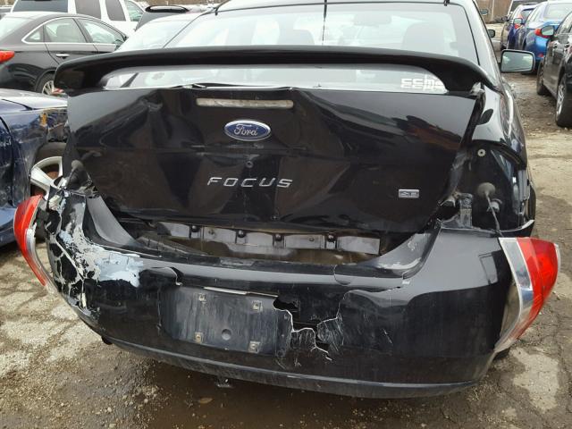 1FAHP33N78W265018 - 2008 FORD FOCUS SE GRAY photo 9