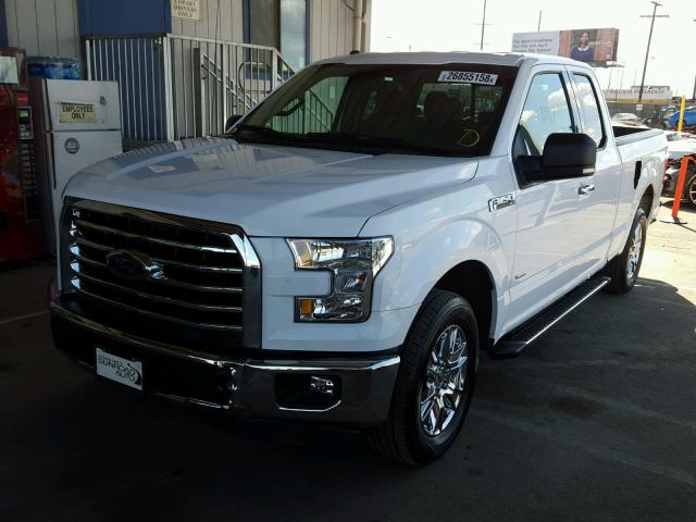 1FTEX1CP1HKE56847 - 2017 FORD F150 SUPER WHITE photo 2