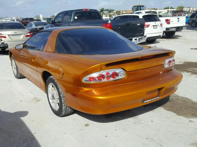 2G1FP22S9R2108332 - 1994 CHEVROLET CAMARO ORANGE photo 3