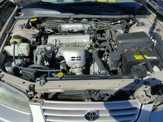 JT2BG22K3X0307471 - 1999 TOYOTA CAMRY LE GOLD photo 7