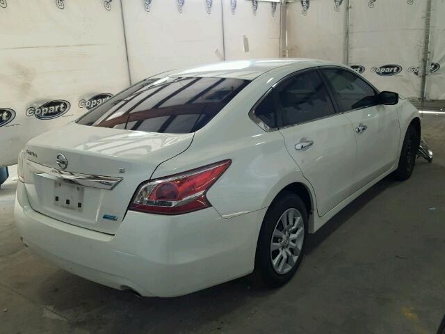 1N4AL3AP9DN449801 - 2013 NISSAN ALTIMA 2.5 WHITE photo 4