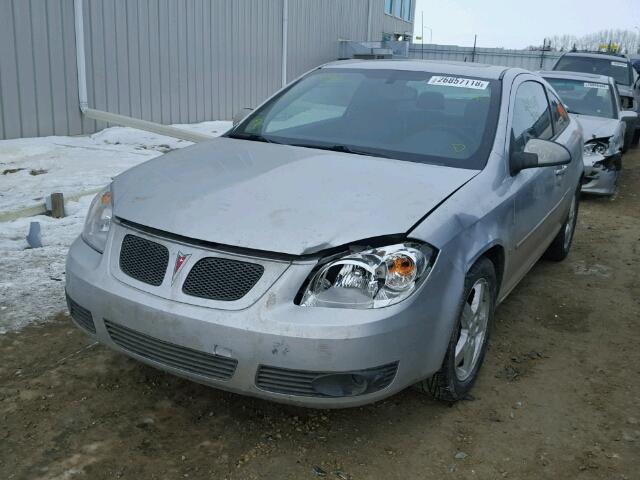 1G2AL18F387324187 - 2008 PONTIAC G5 SILVER photo 2