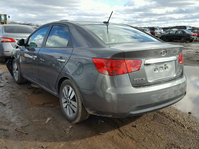 KNAFU4A29D5686793 - 2013 KIA FORTE EX GRAY photo 3