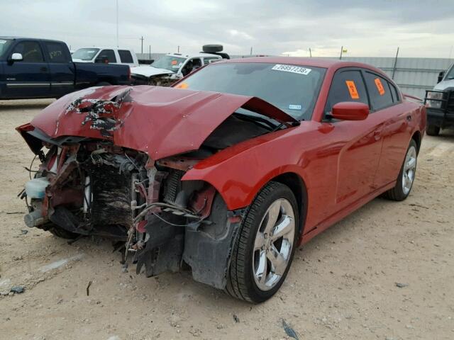 2B3CL3CG8BH502821 - 2011 DODGE CHARGER RED photo 2