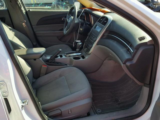1G11B5SL6FF347141 - 2015 CHEVROLET MALIBU LS 白色 照片 5