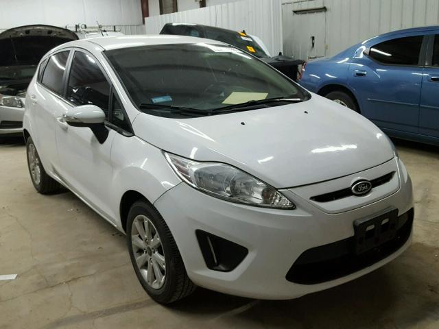 3FADP4EJXDM215786 - 2013 FORD FIESTA SE WHITE photo 1