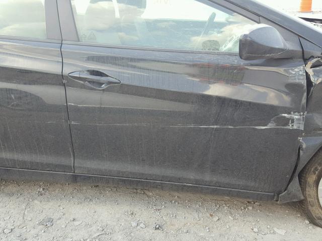 5NPDH4AEXBH048722 - 2011 HYUNDAI ELANTRA GL GRAY photo 9