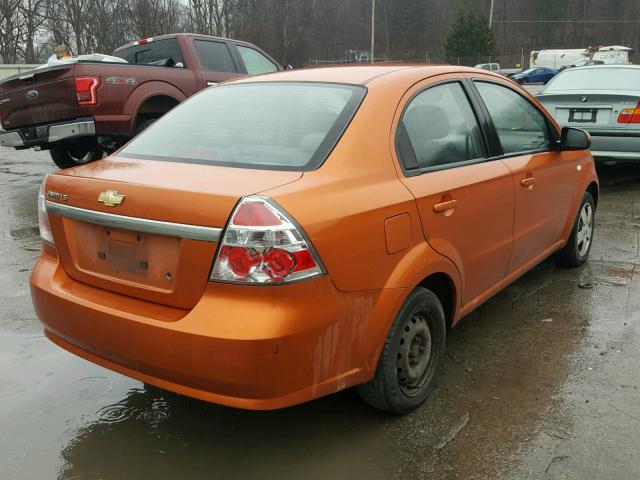 KL1TD56667B128968 - 2007 CHEVROLET AVEO BASE ORANGE photo 4