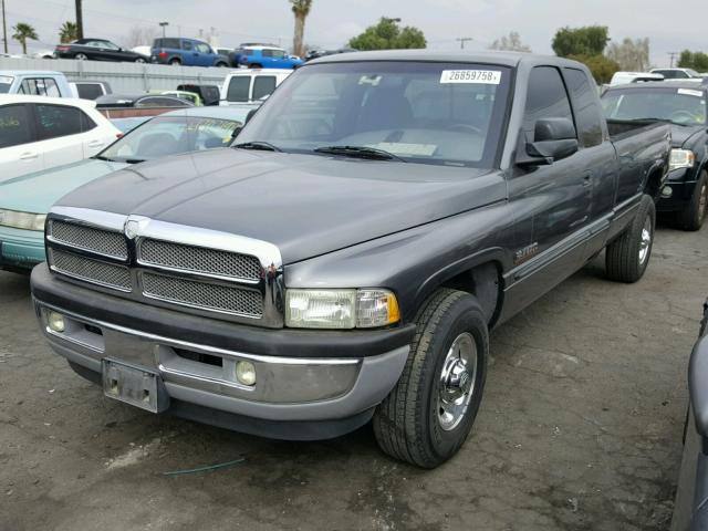 3B7KC23C22M203232 - 2002 DODGE RAM 2500 GRAY photo 2