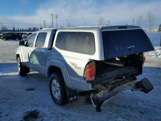 5TELU42N85Z033272 - 2005 TOYOTA TACOMA DOU SILVER photo 3