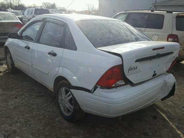 1FAFP34333W135718 - 2003 FORD FOCUS SE C WHITE photo 3