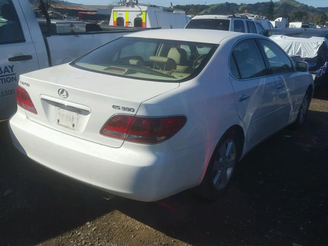 JTHBA30G755130001 - 2005 LEXUS ES 330 WHITE photo 4