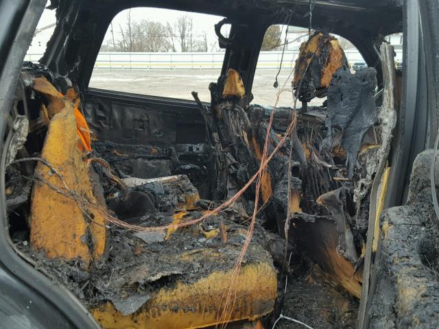 1GKEK63U75J172758 - 2005 GMC YUKON DENA BURN photo 6