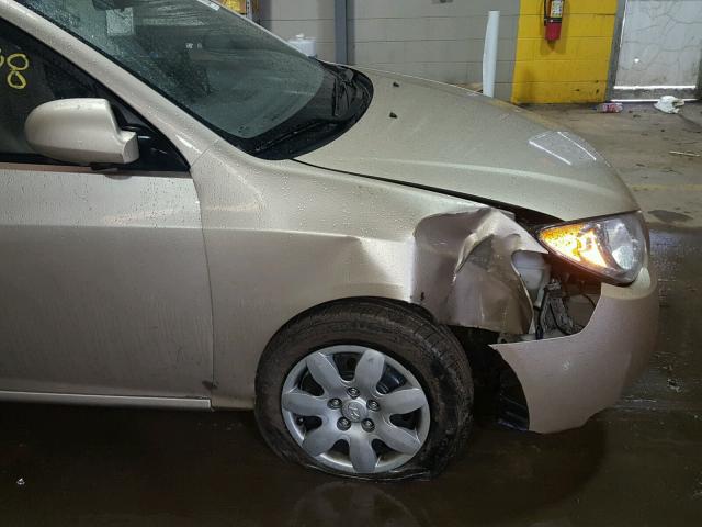 KMHDU46D19U691662 - 2009 HYUNDAI ELANTRA GL TAN photo 9