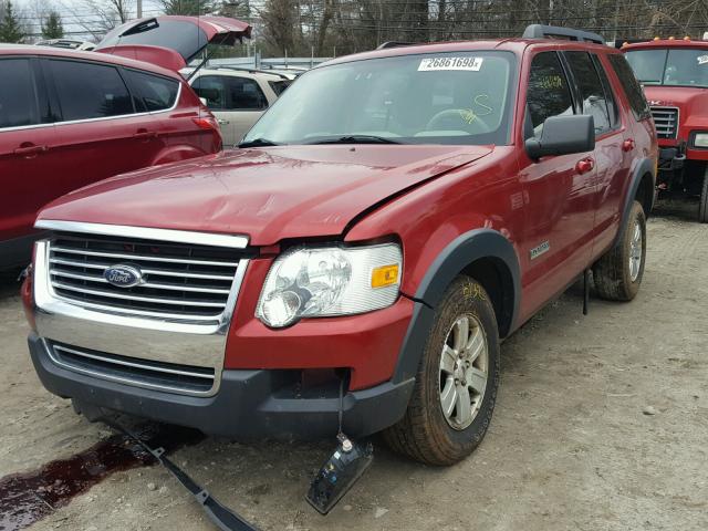 1FMEU73E87UB70485 - 2007 FORD EXPLORER X RED photo 2