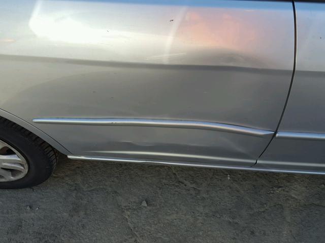 2HGES16655H542040 - 2005 HONDA CIVIC LX SILVER photo 9